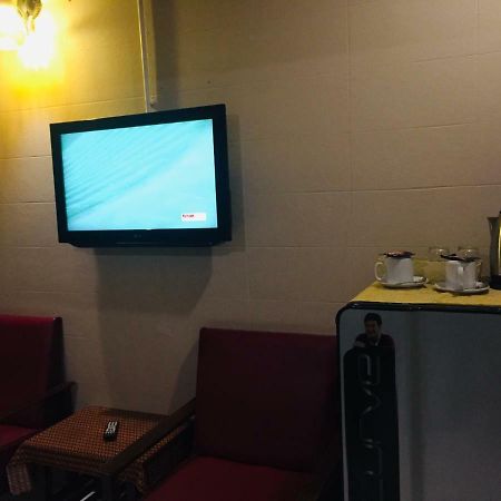 Nett Hotel Lopburi Exterior photo